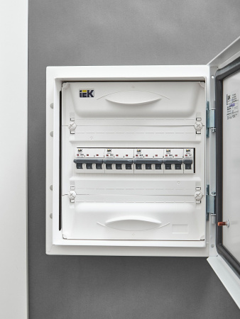 IEK ARMAT Автоматический выключатель M10N 3P D 32А