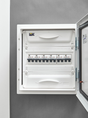 IEK ARMAT Автоматический выключатель M06N 2P B 20А