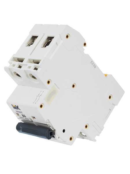 IEK ARMAT Автоматический выключатель M06N 2P B 6А