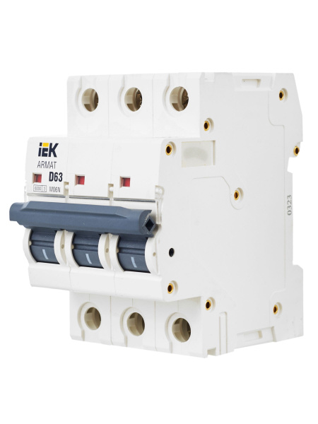 IEK ARMAT Автоматический выключатель M06N 3P D 63А