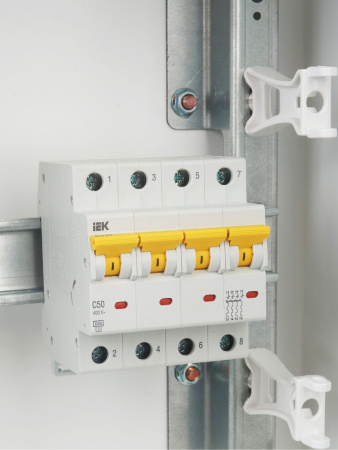 IEK KARAT Автоматический выключатель ВА47-60M 4Р 50А 6кА С