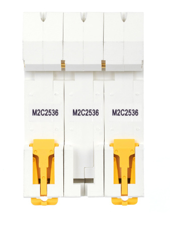 IEK ARMAT Автоматический выключатель M06N 3P C 25А