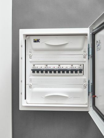 IEK ARMAT Автоматический выключатель M10N 3P B 6А