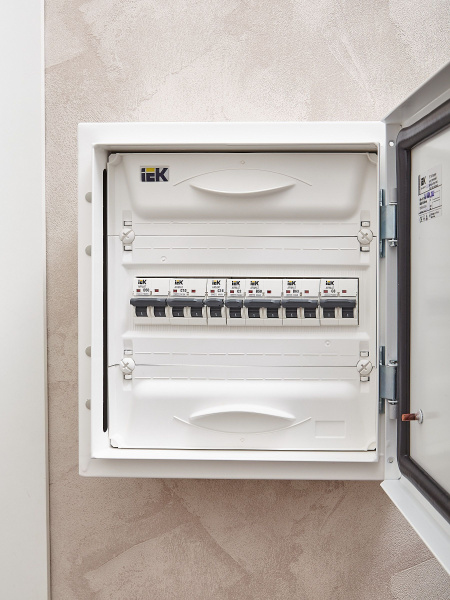 IEK ARMAT Автоматический выключатель M06N 1P C 16А
