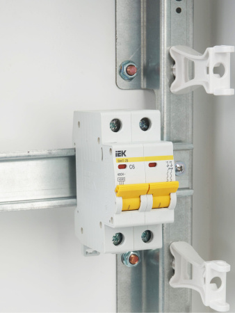 IEK KARAT Автоматический выключатель ВА47-29 2Р 6А 4,5кА х-ка С