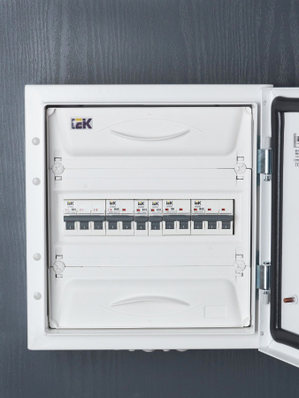 IEK ARMAT Автоматический выключатель M06N 1P B 13А