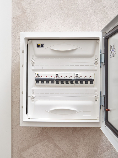IEK ARMAT Автоматический выключатель M06N 4P D 25А