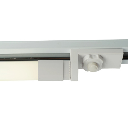 Лампа светодиодная Feron LB-213 G13 10W 175-265V 4000K 0,6м