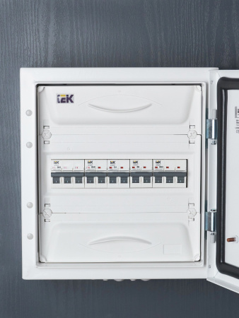 IEK ARMAT Автоматический выключатель M10N 2P C 4А