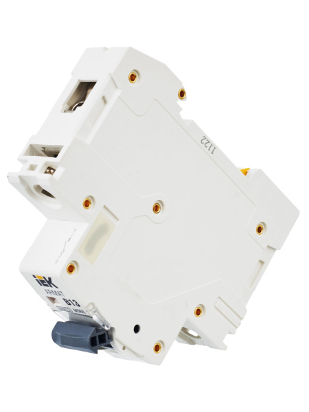 IEK ARMAT Автоматический выключатель M06N 1P B 13А