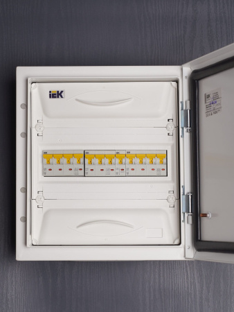 IEK KARAT Выключатель автоматический ВА47-60M 3Р 40А 6кА С