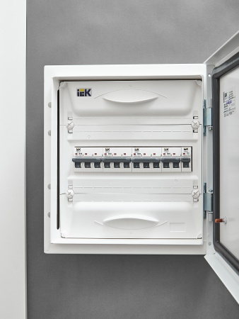 IEK ARMAT Автоматический выключатель M10N 3P C 32А