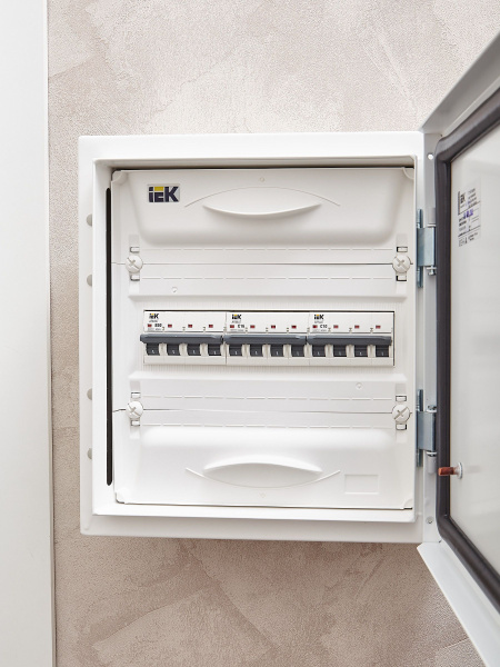 IEK ARMAT Автоматический выключатель M06N 4P C 16А