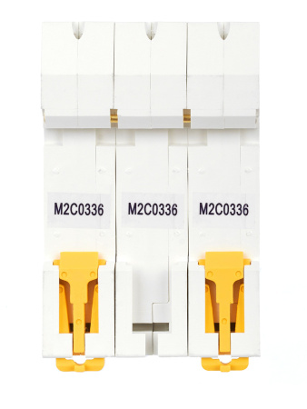 IEK ARMAT Автоматический выключатель M06N 3P C 3А